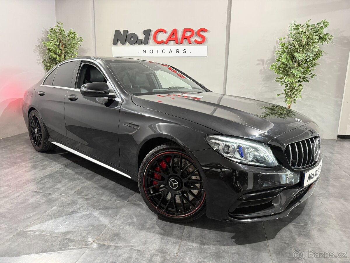 Mercedes-Benz C 4,0 V8 63S AMG BURMESTER PANO DPH