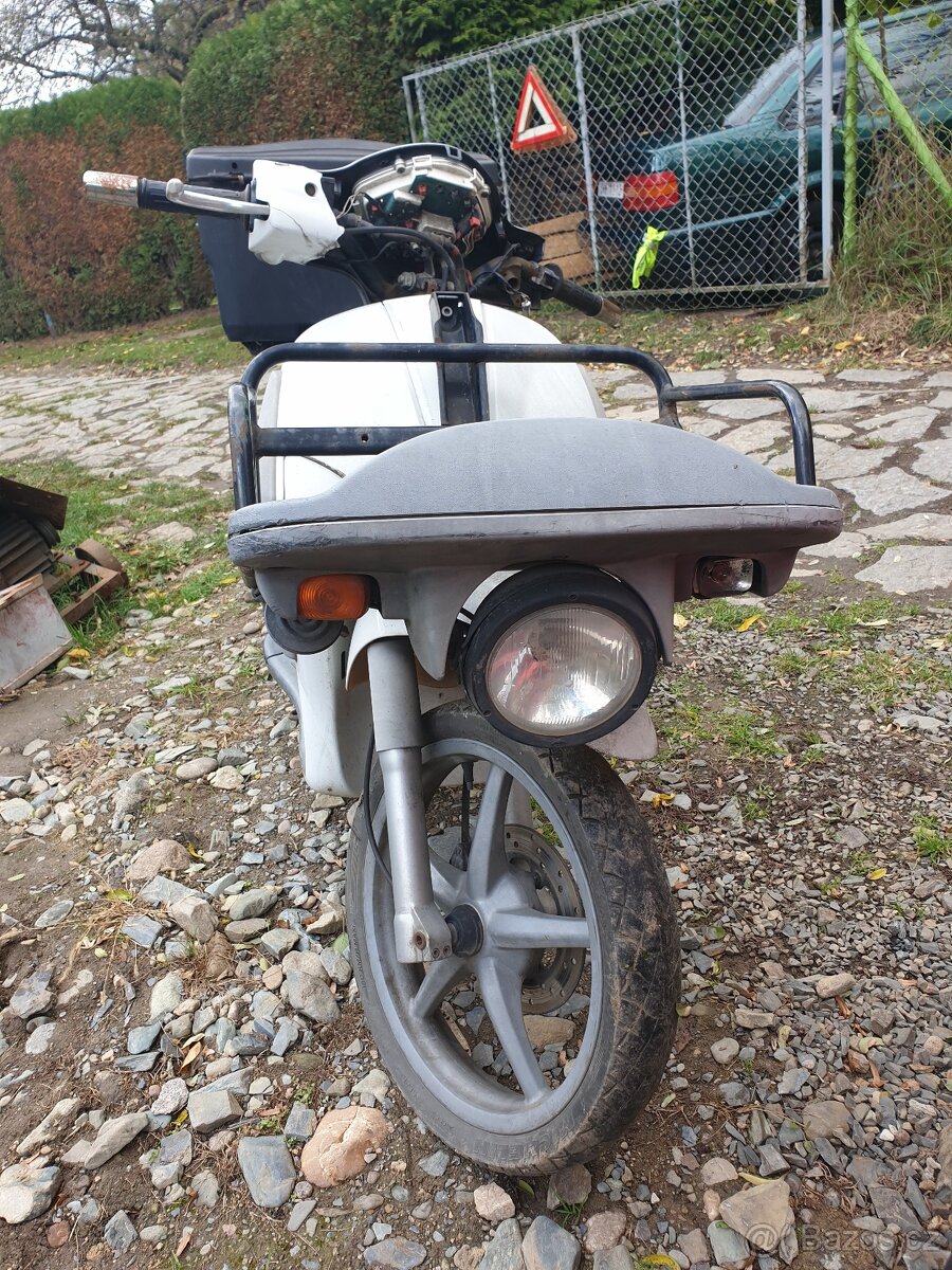 Piagio Liberty pošťák 125