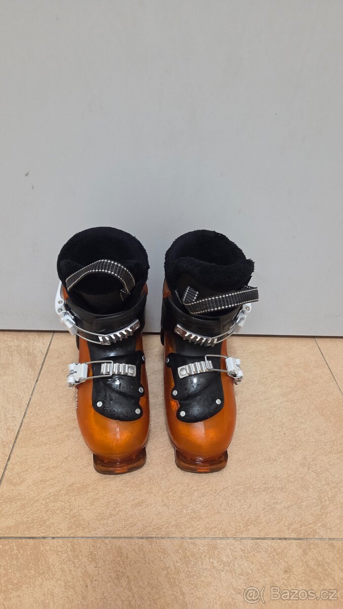 Dětské lyžáky Salomon - vel. EUR 33 (Mondo 210)