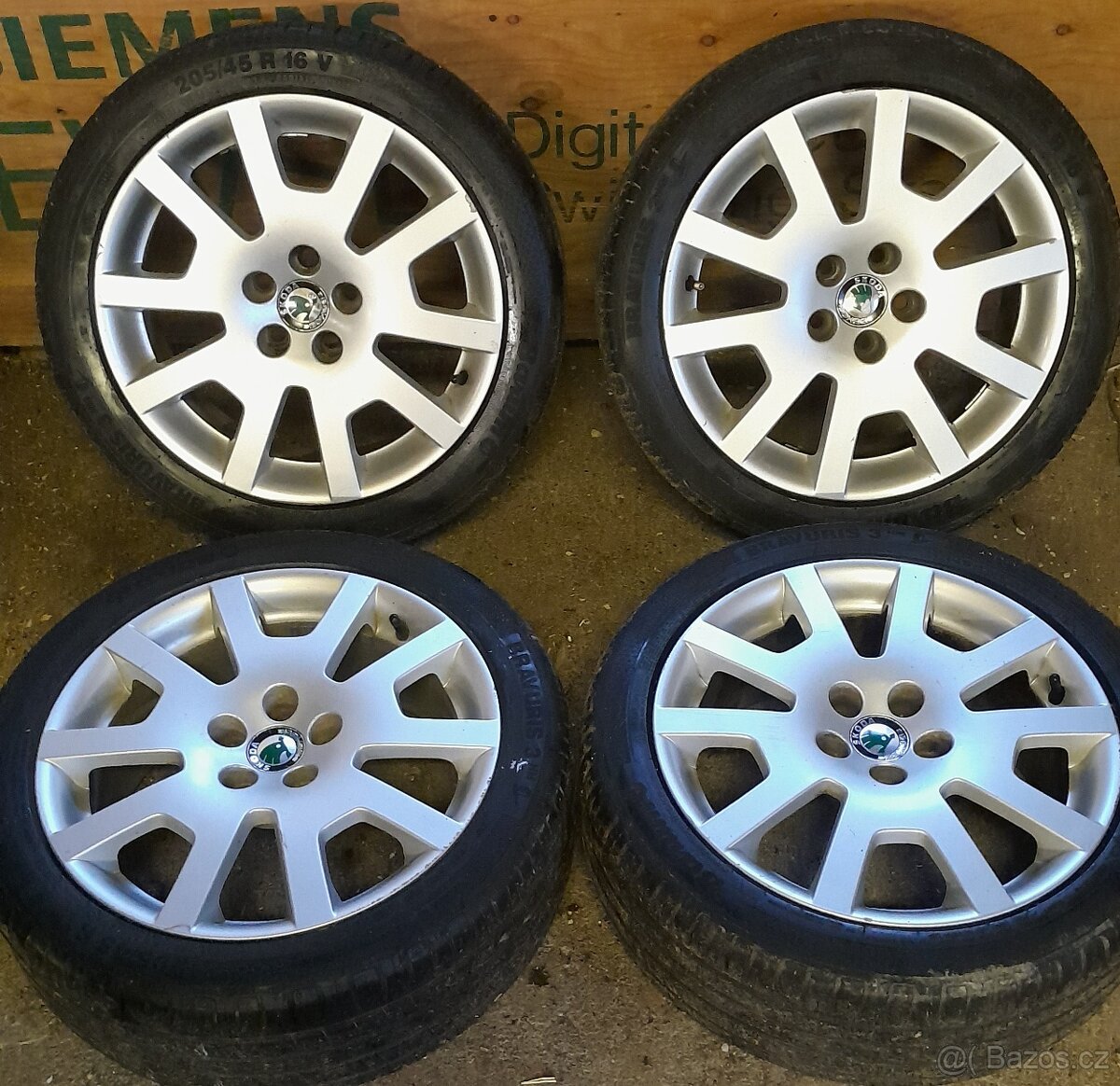 Kola spider R16 Fabia Rs