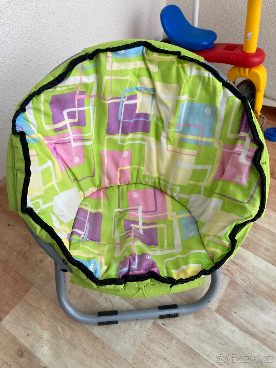 Prodám skládací křesílko