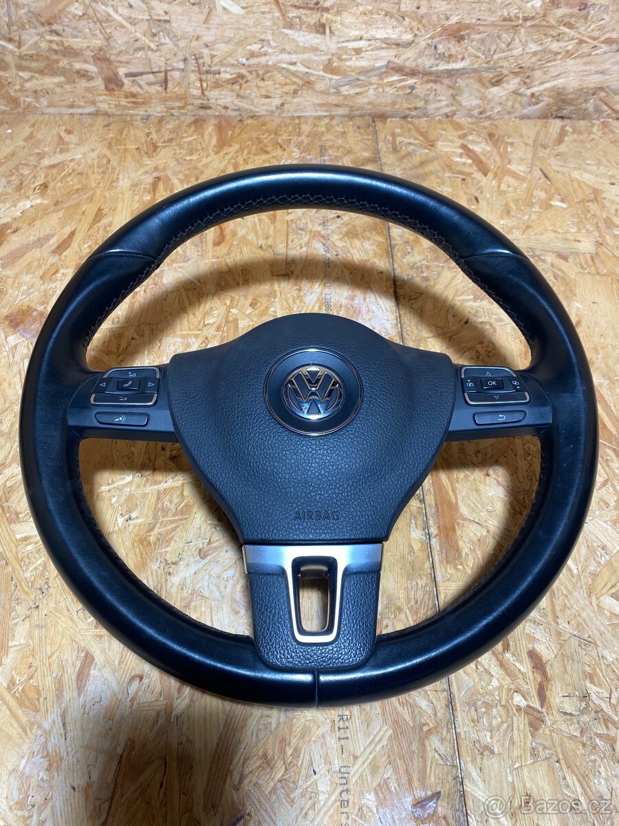VOLANT VW PASSAT B7 MULTIFUNKČNÍ
