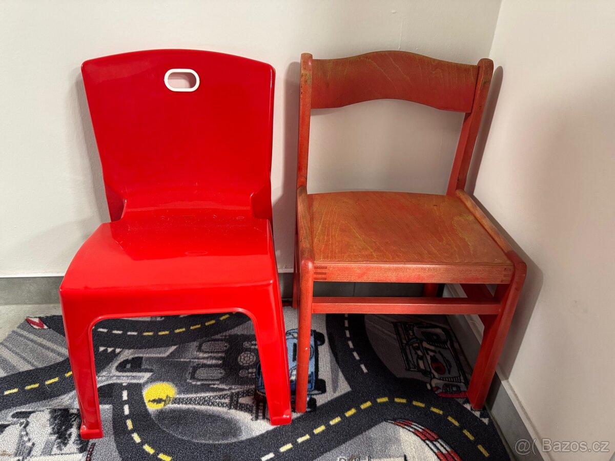 Židlička dětská