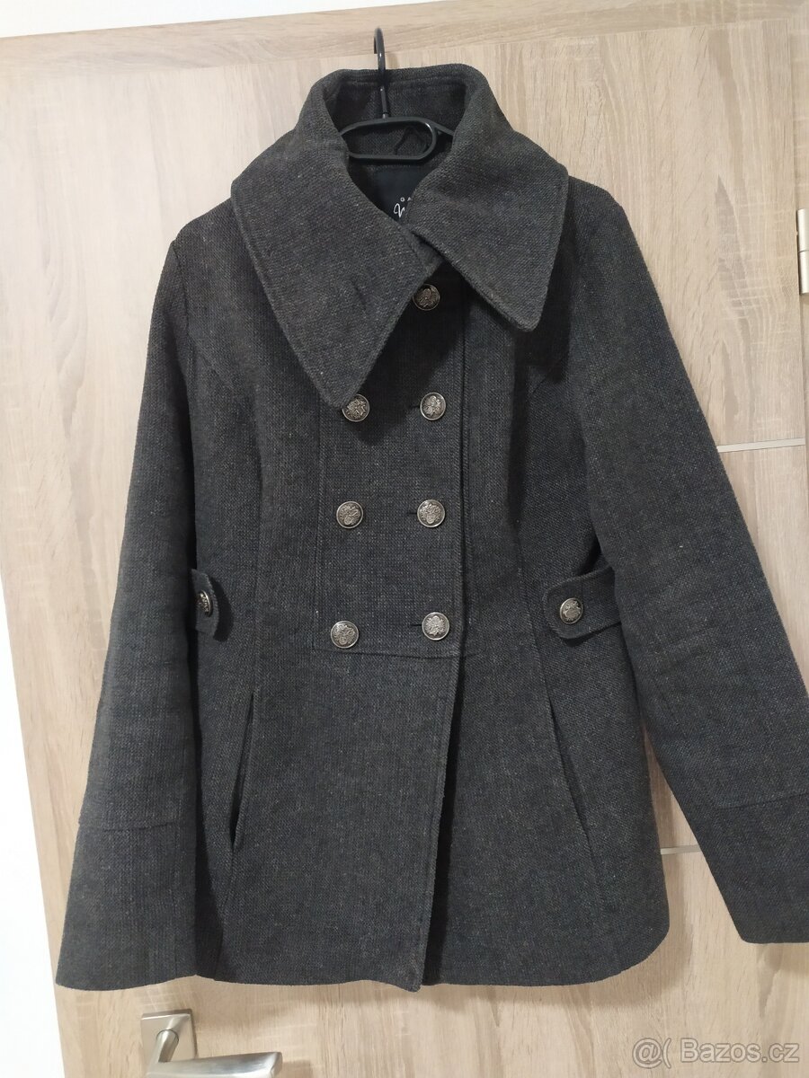Dámský kabát vel. L (40)