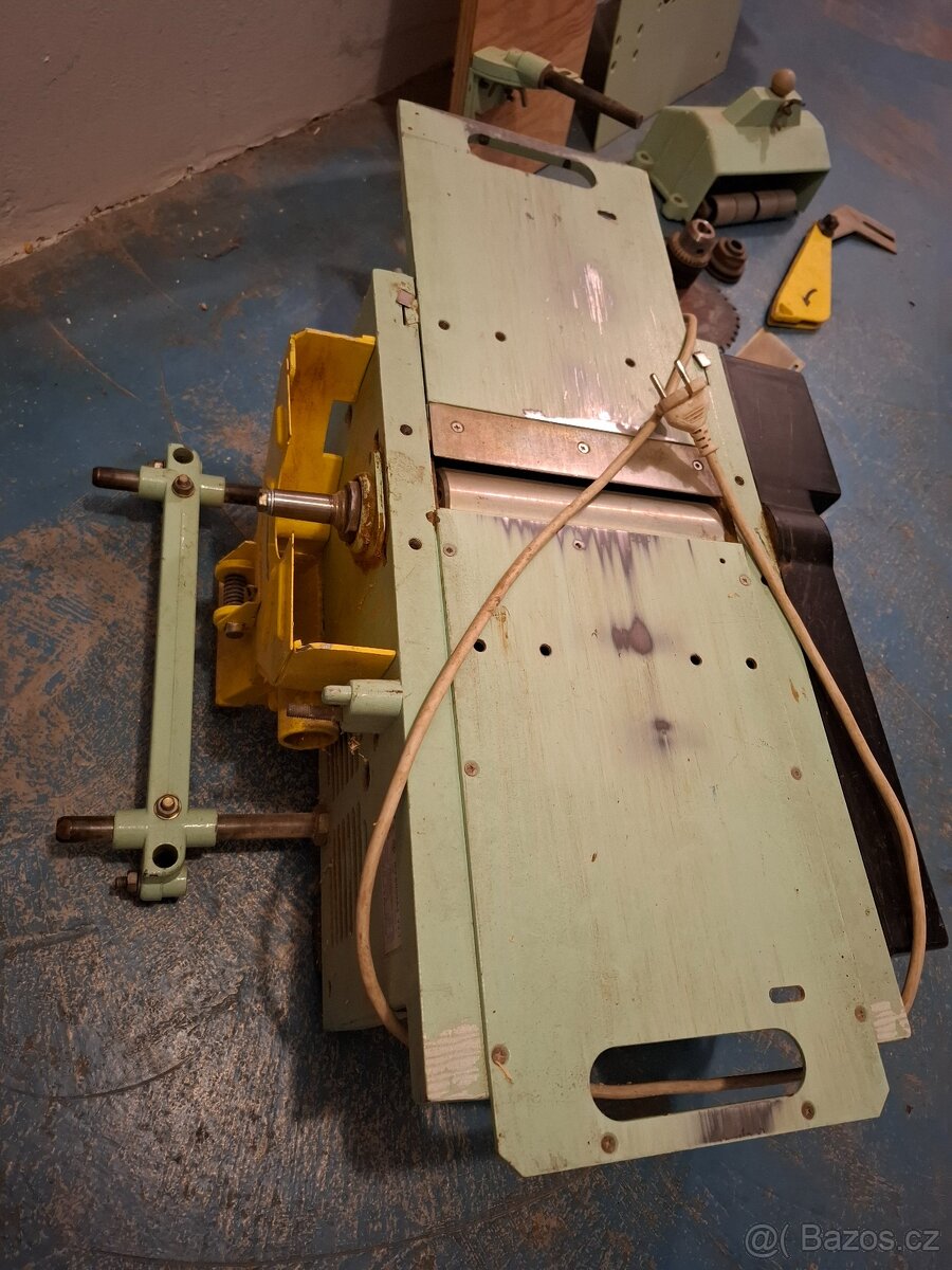 Mutlifunkční stroj