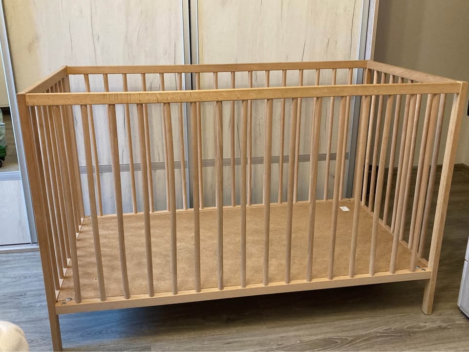 Dětská postýlka 120x60