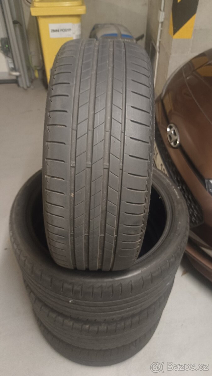225/40/19 225/40 r19