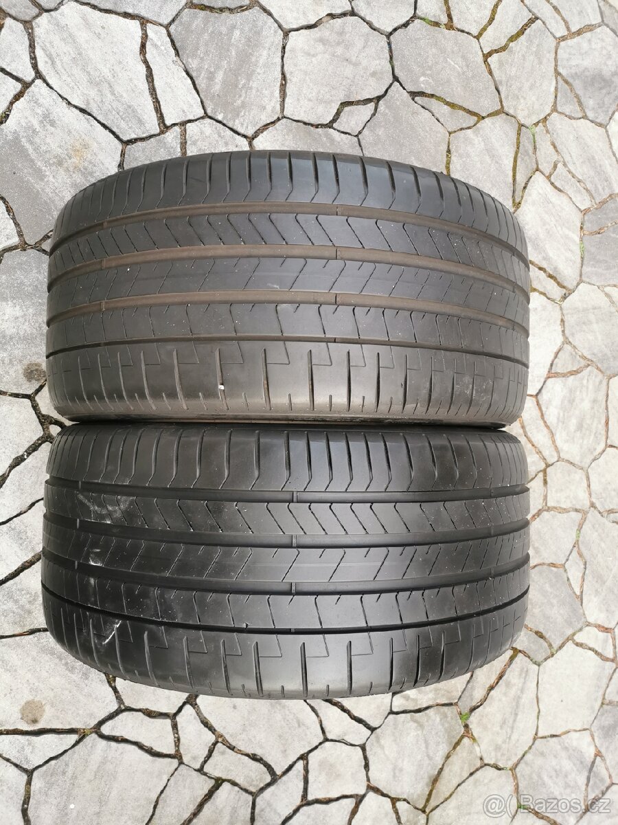 Pirelli Pzero 315/30 R22 107Y 2ks