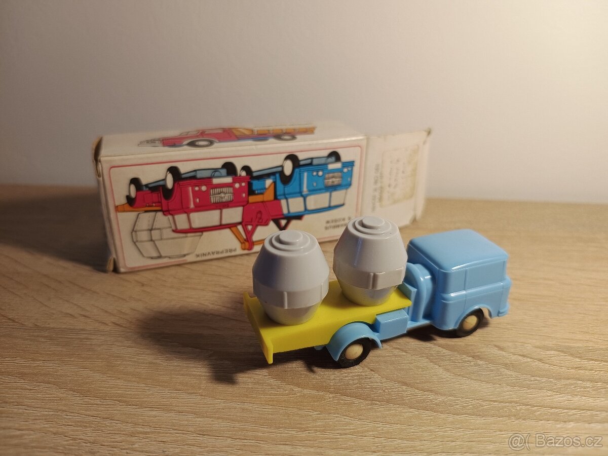 Igra auto 706 RT retro hračka komplet