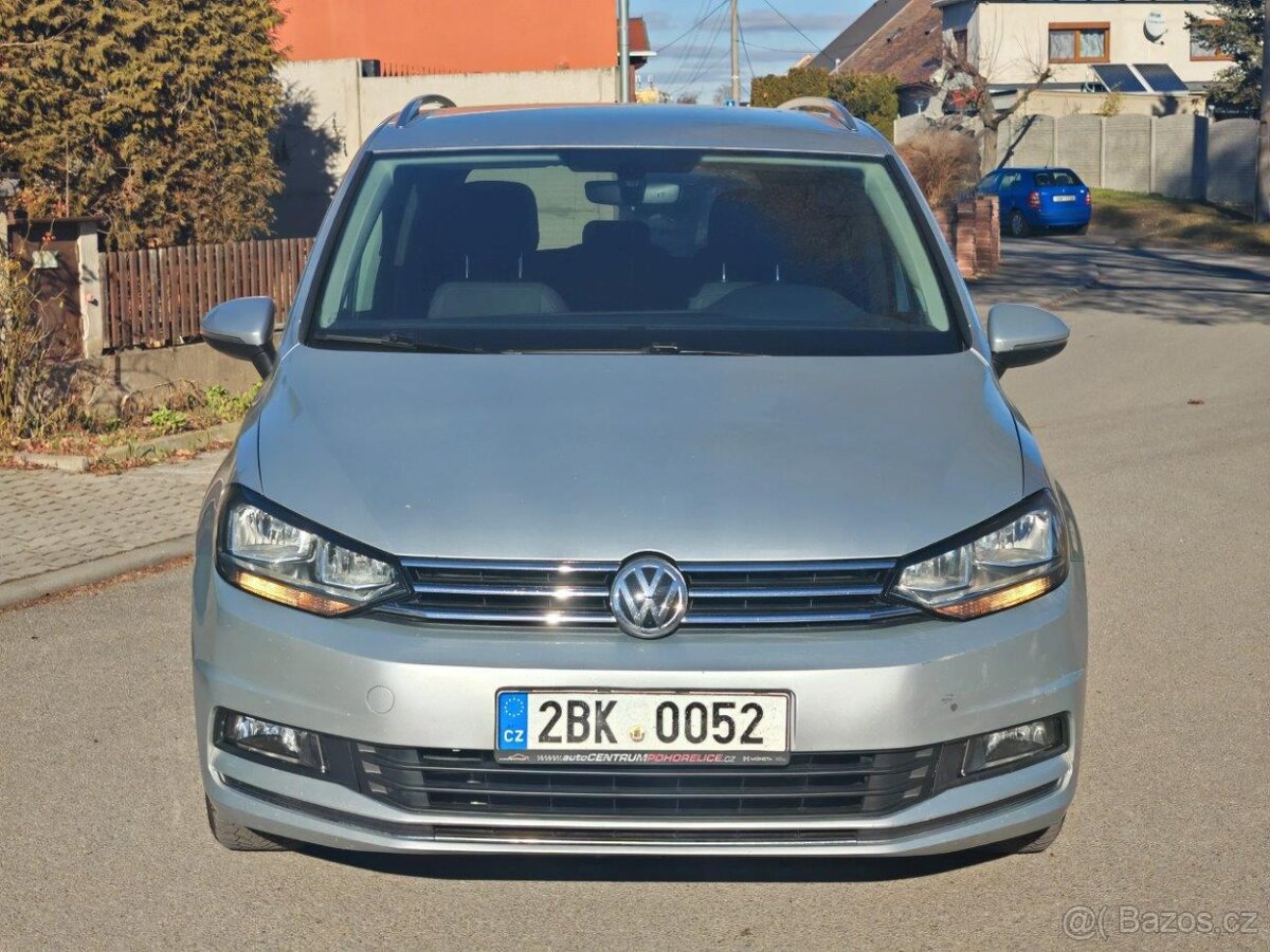 Prodám VW Touran 2,0 TDI, DSG 6.st., 7 míst, rv 2016