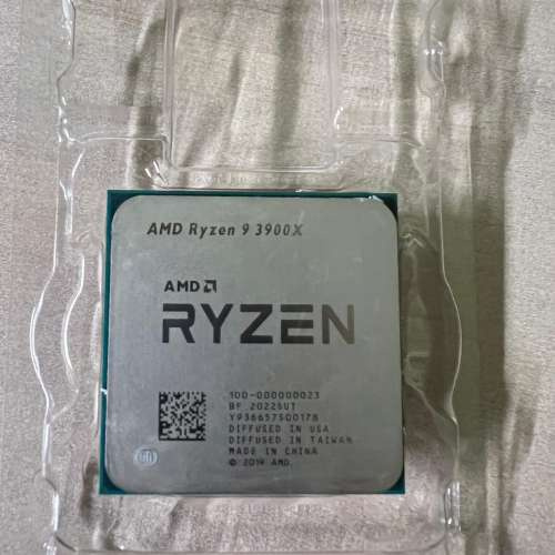 AM4 12 jádrový 3900x, 24 vláken, 64MB L3 cac