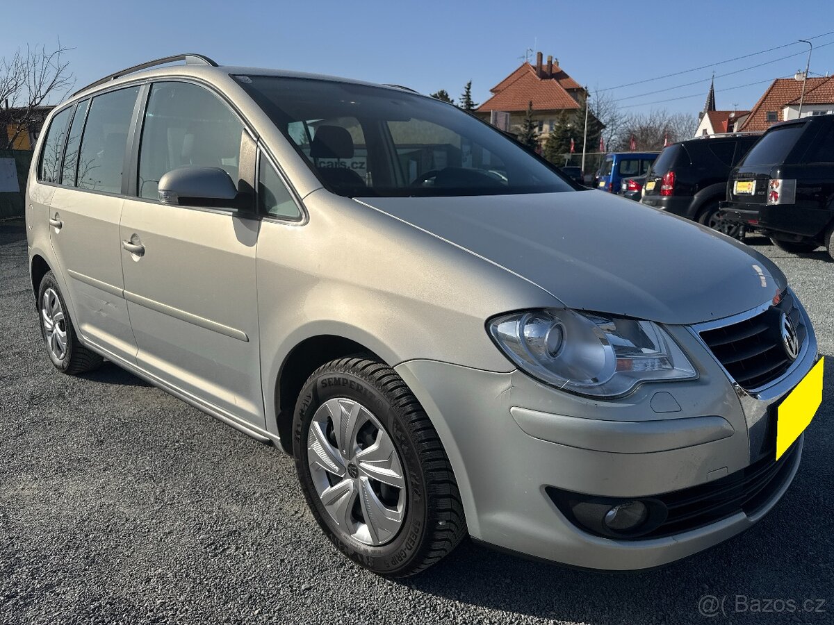 Volkswagen Touran 1.9 TDI DSG 77 kW BEZ KOROZE SERVISKA