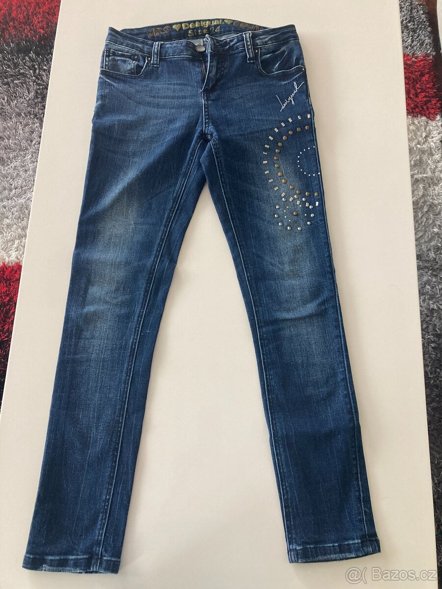 Dámské džíny Desigual s kamínky vel. 24 (XS)