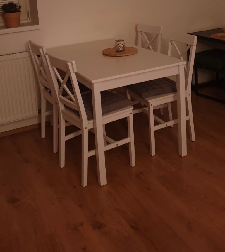 Jídelní set