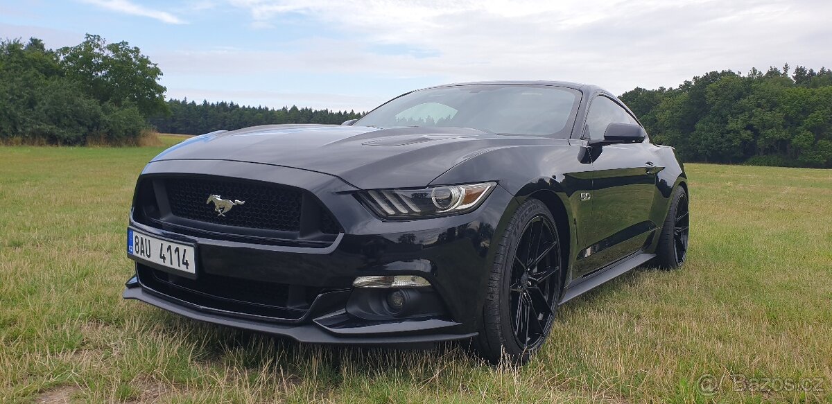 Ford Mustang GT 5.0 V8 manuál 78tis. Km DPH