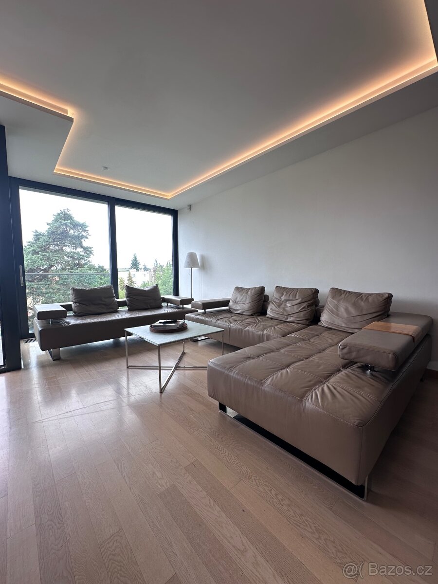Luxusní kožená sedaci souprava Designwerk PC 270.000 Kč
