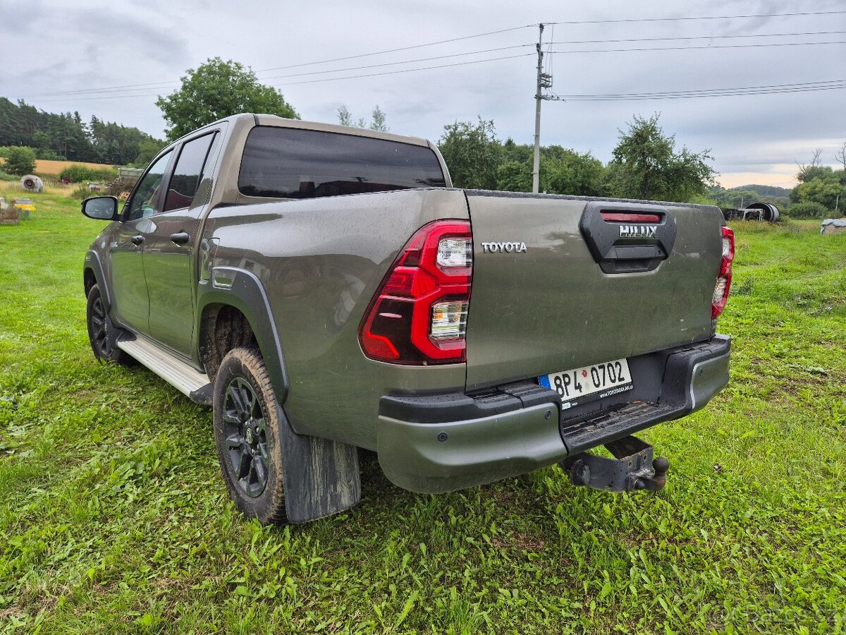 Toyota Hilux 2,8