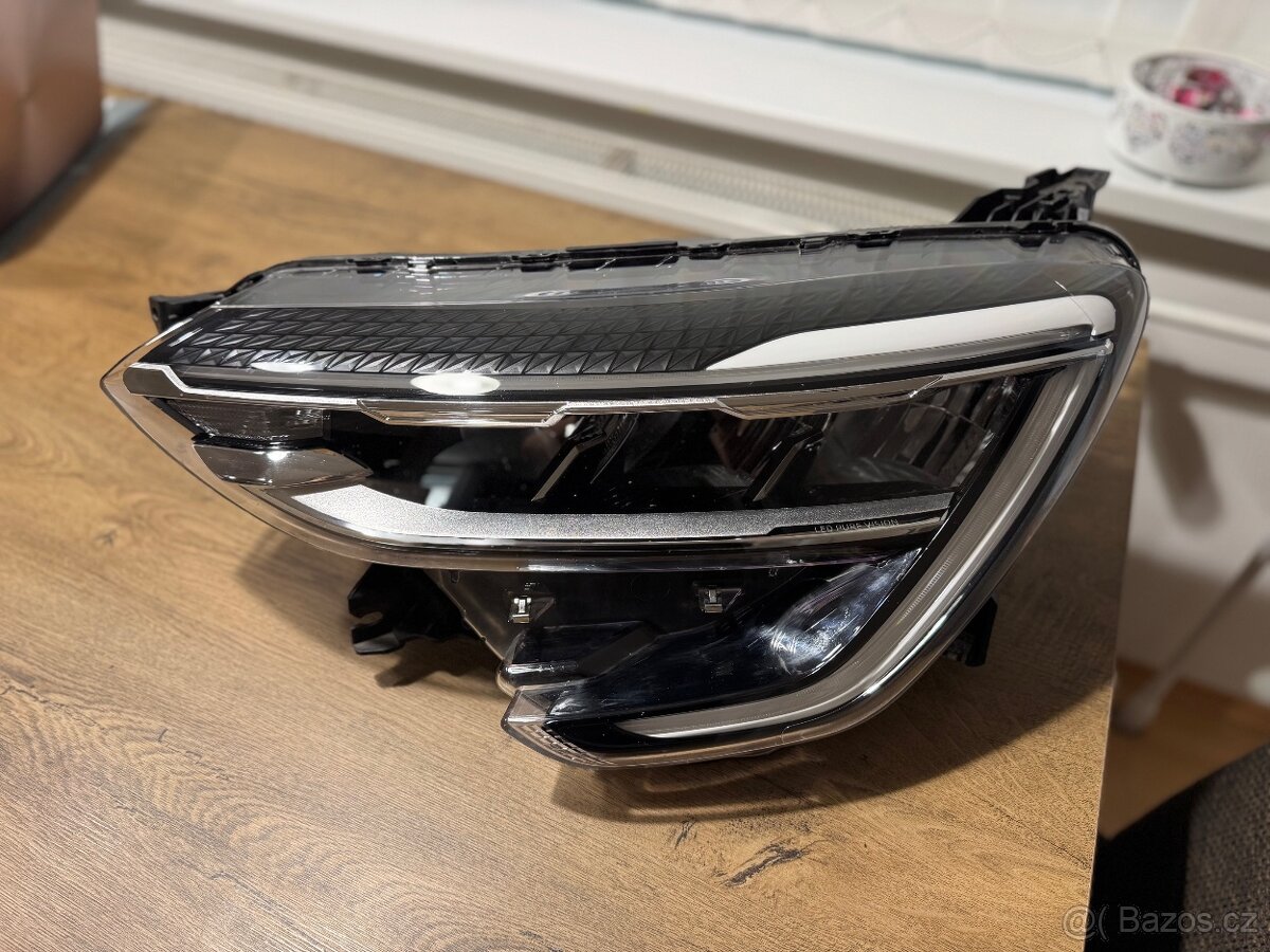 FULLLED SVĚTLO PŘEDNÍ LEVÝ RENAULT ARKANA 260603632R