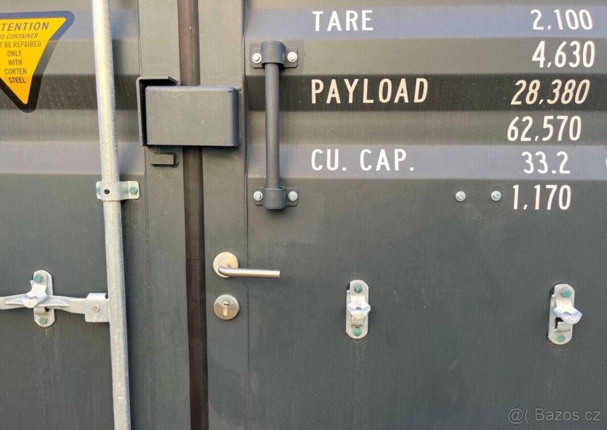 Lodní kontejner 20 - předělaný na sklad