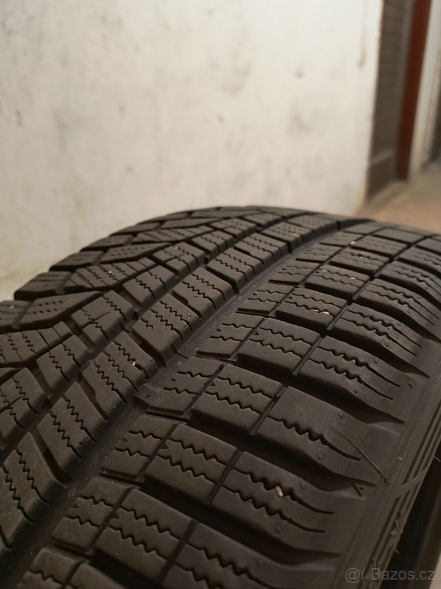 Zimni pneomatiky 225 / 45 / 18