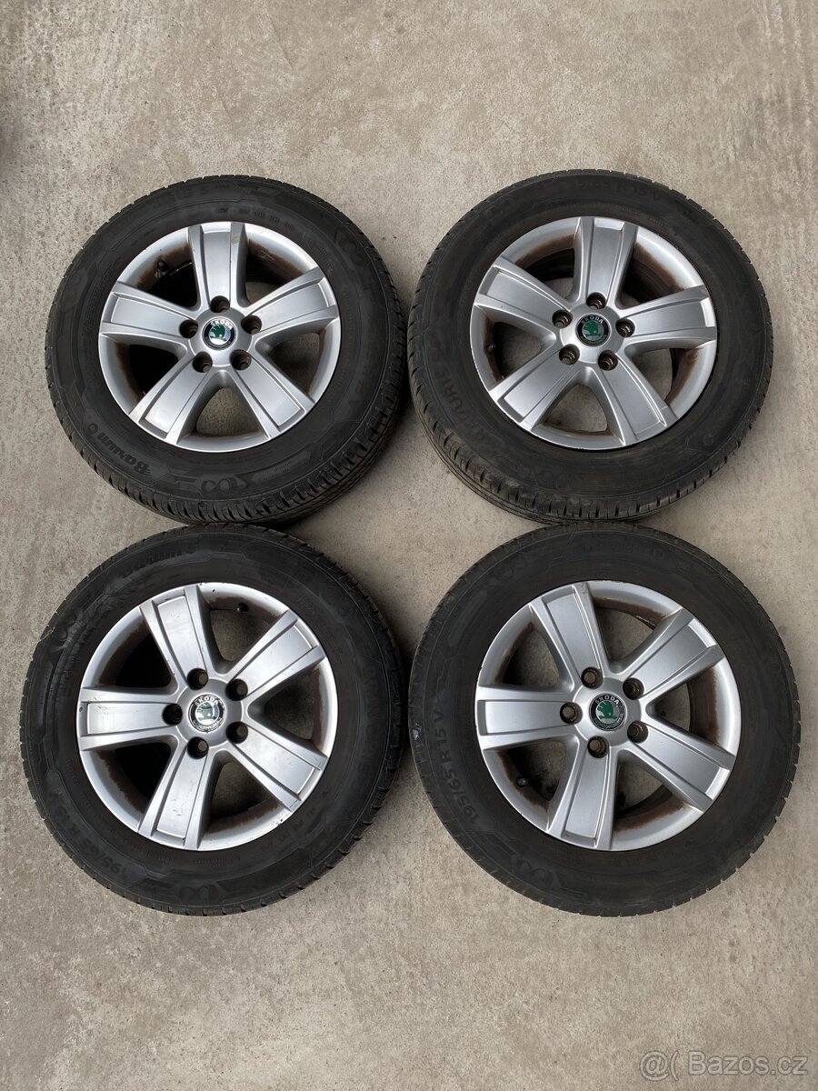 Alu kola Crateris R15