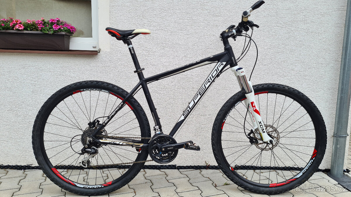 Superior JET 29, hydraulické brzdy, Shimano Alivio,Rám L