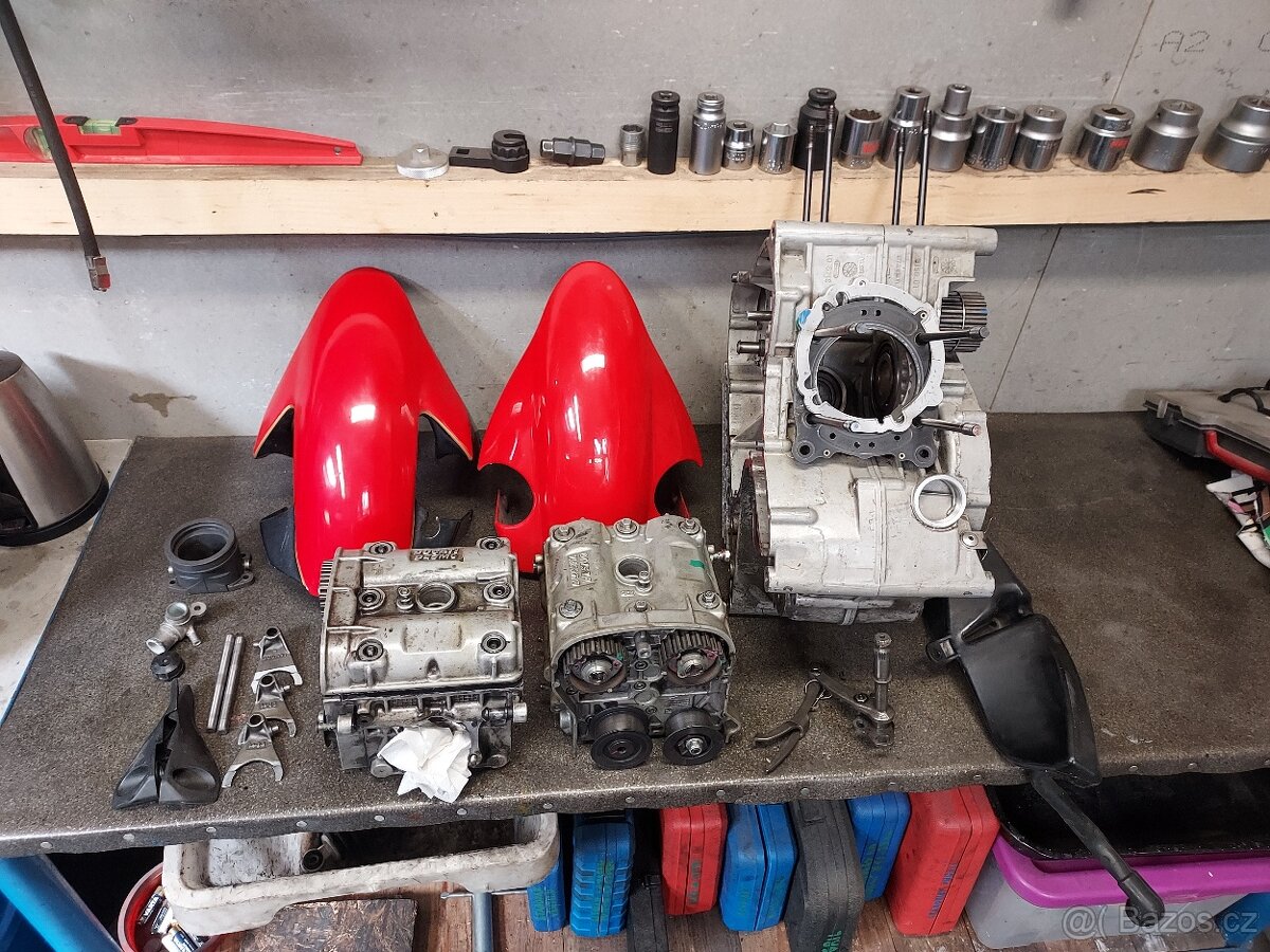 Díly Ducati 749/999 S/R