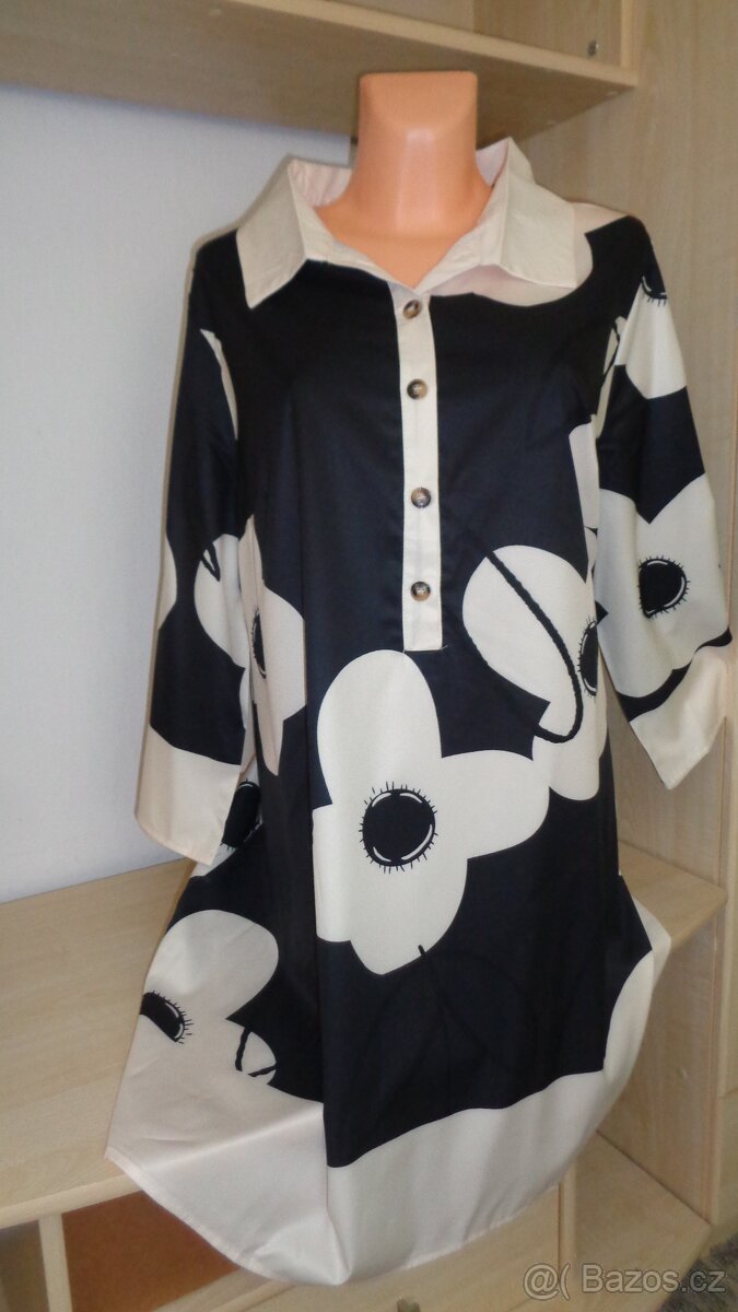 Dámské šaty vel.přibl.50-52 NOVÉ