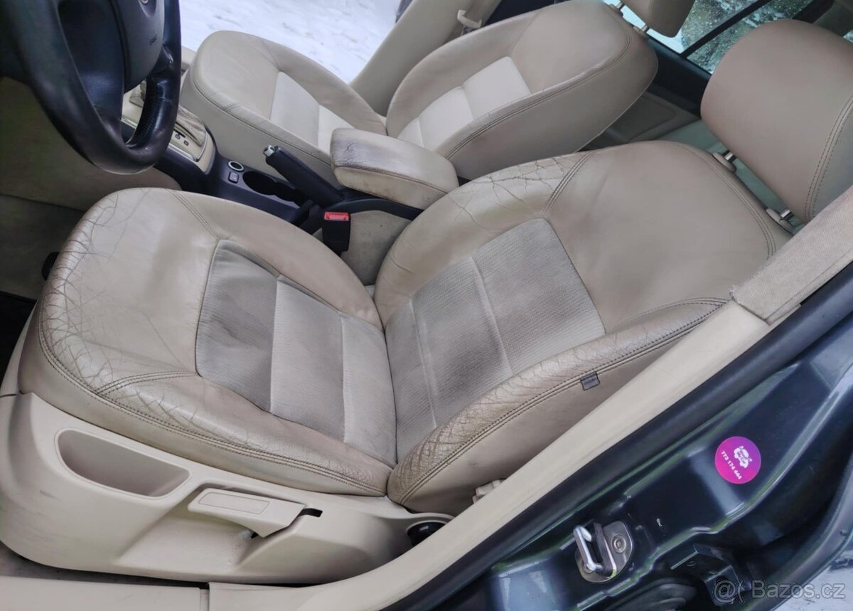 prodám béžový interiér do Škody Octavie 2 kombi