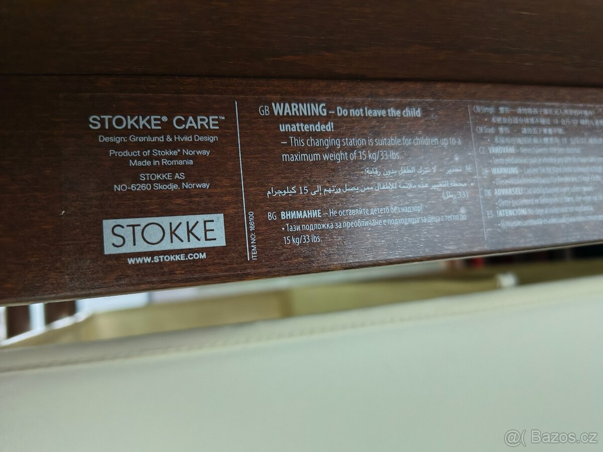 Přebalovací pult STOKKE