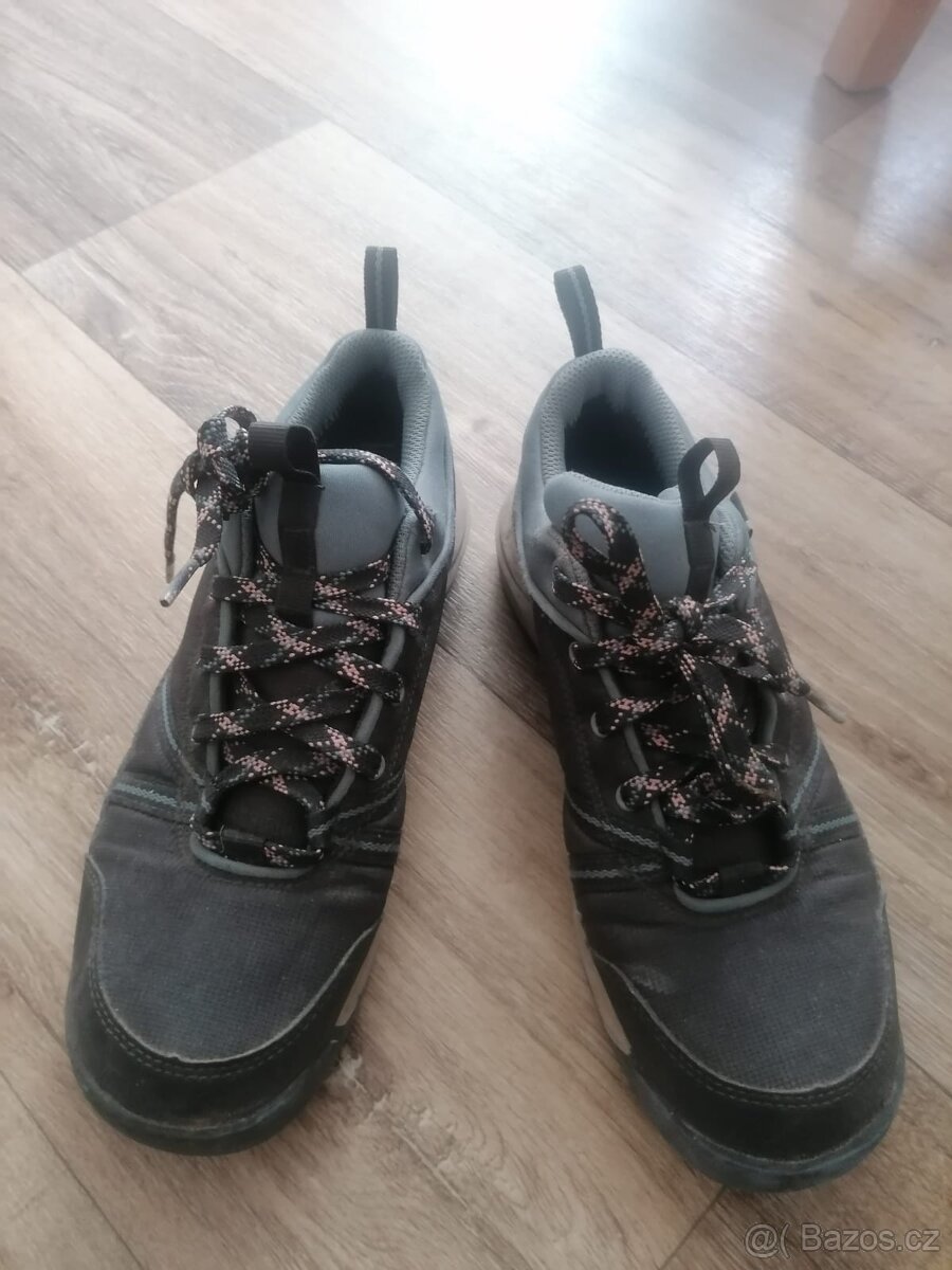 Boty Quechua vel. 38, 24 cm