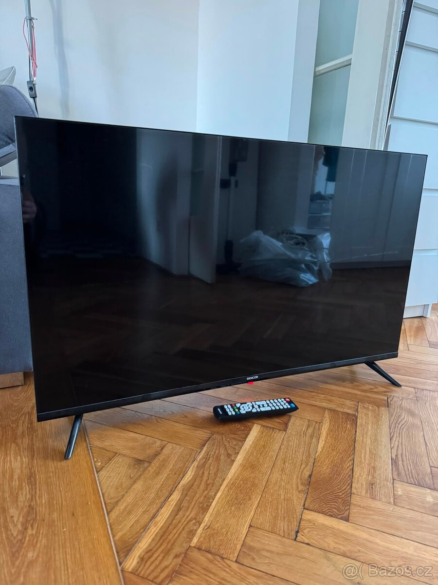 43" Sencor SLE 43F19TCS
