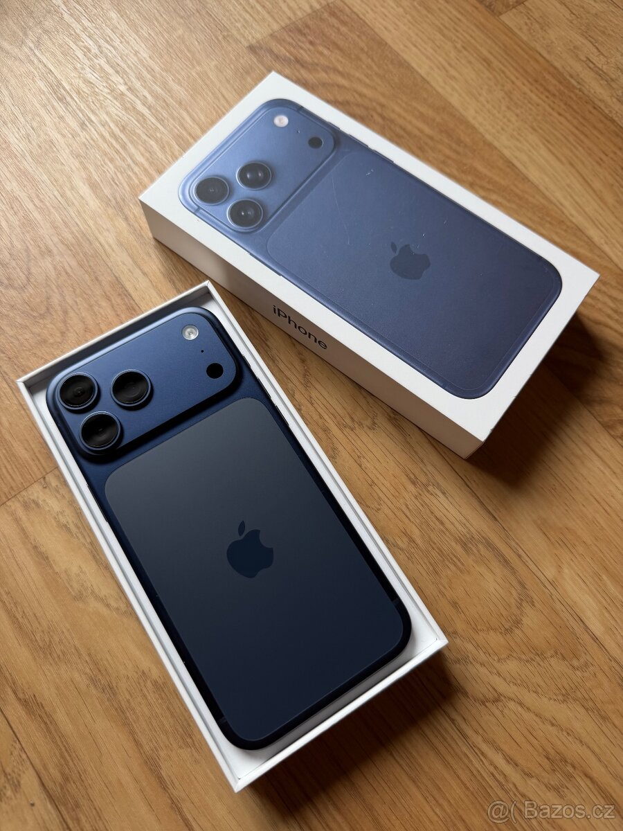 Apple iPhone 17 Pro Max 256GB modrý