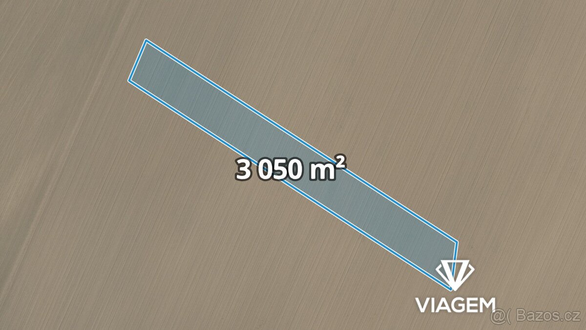 Pole 3 050 m²