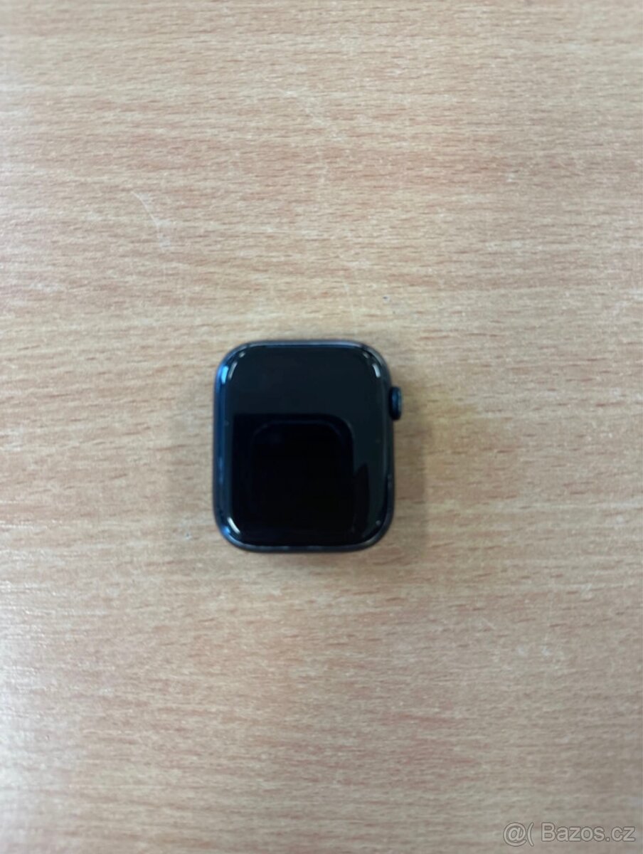 Apple Watch Series 7 Nike Edition