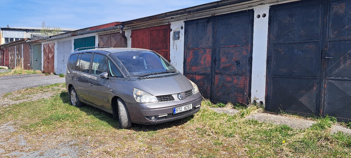 Renault Grand Espace IV 2.2DCi
