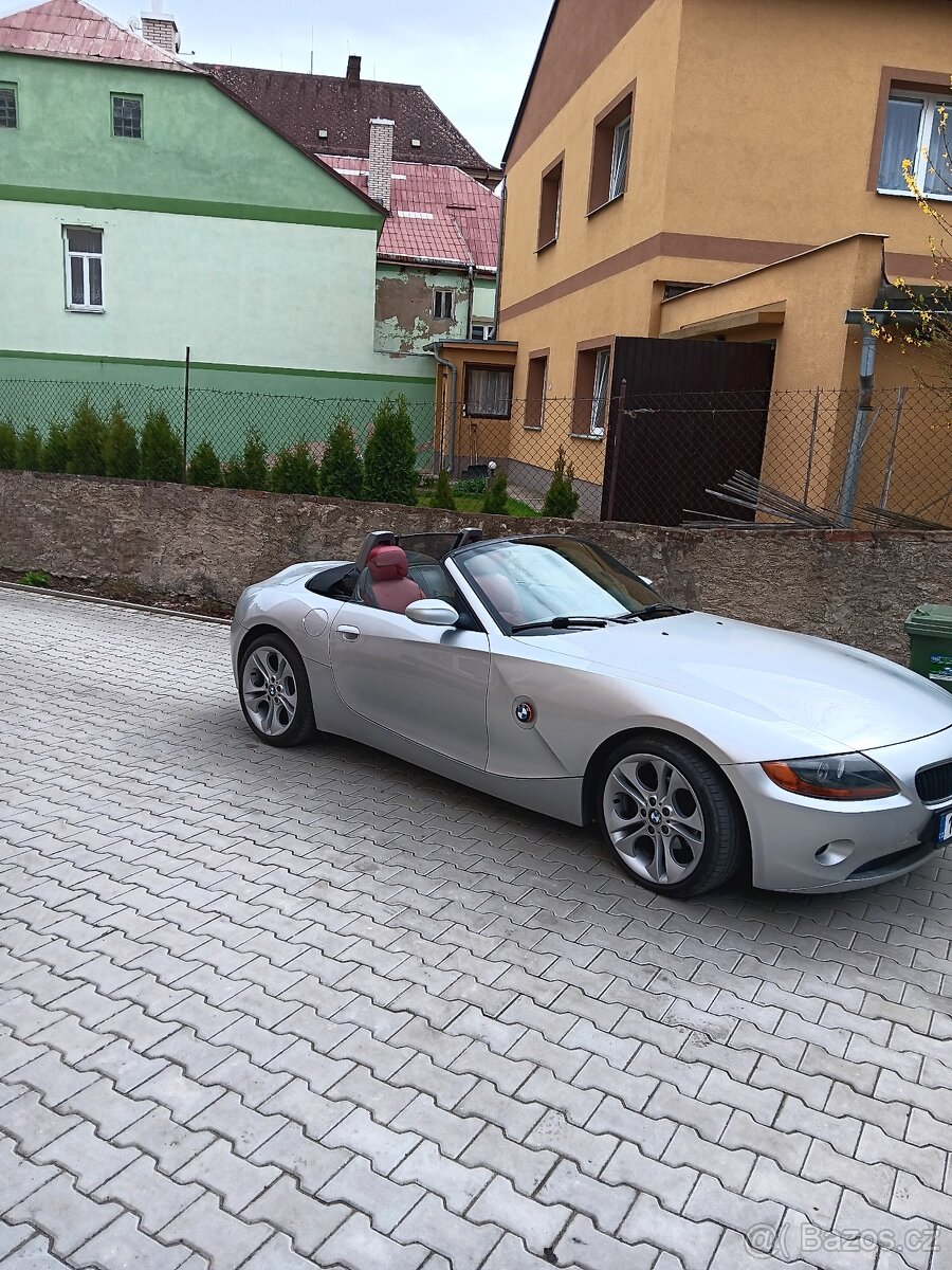 Prodám BMW z4