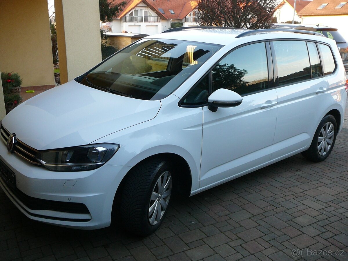 VW TOURAN 1.4 TSI 110KW NAVI ACC FRONT TAŽNÉ OPCPAR ZÁS 220V