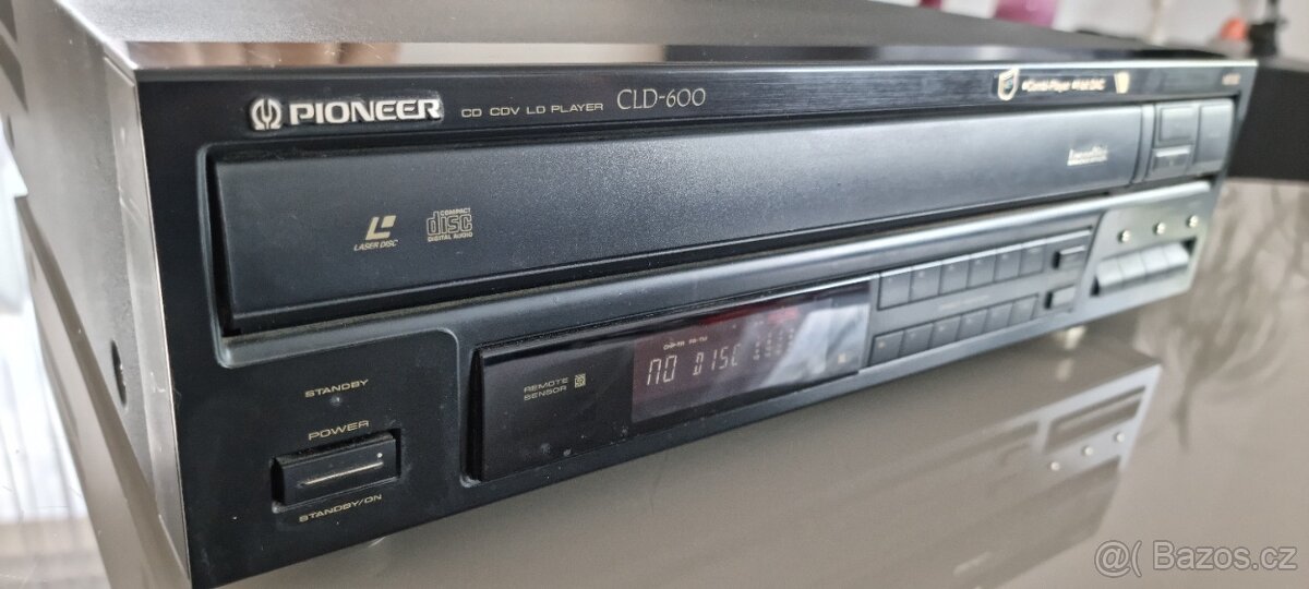 PIONEER CLD - 600 (PAL systém)
