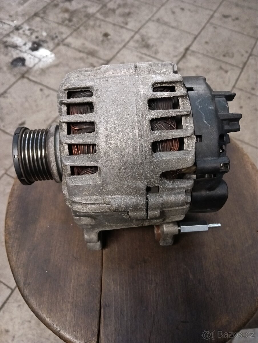 Alternátor Valeo 3L0903023L