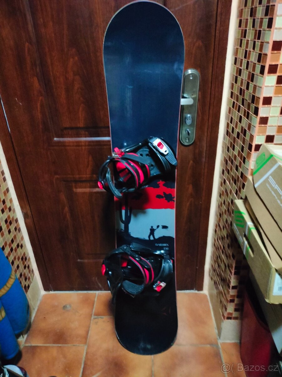 Prodám úplně nový snowboard ATOMIC 138cm dlouhý.