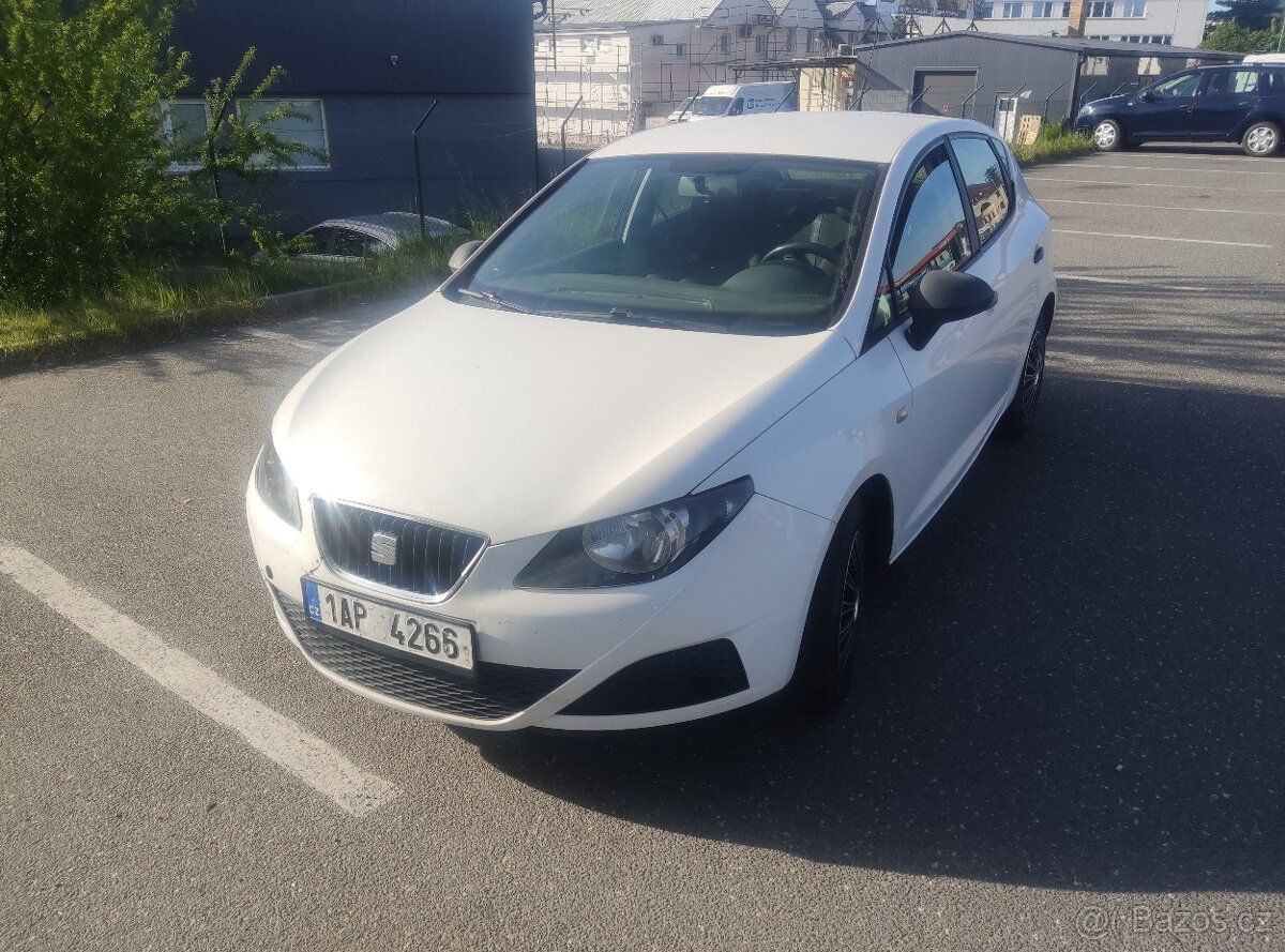 Seat Ibiza 1, 4 tdi , 59 kw, rok 2010
