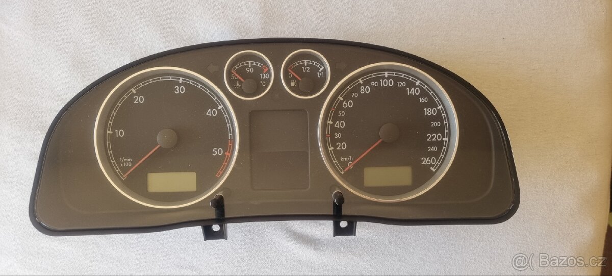 VW Passat B5.5 budíky