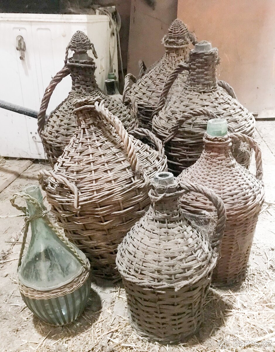 Demižony