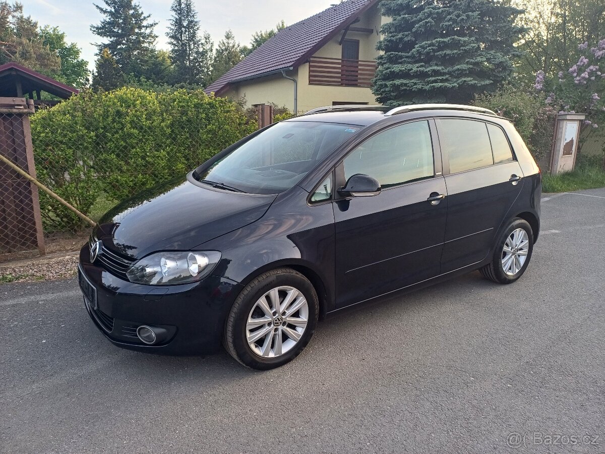 1.majitel..Volkswagen Golf Plus kamera