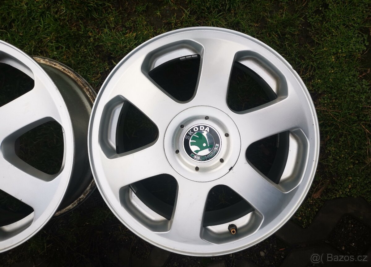 Alu disk originál Škoda 5x100 R15 1U0601025A