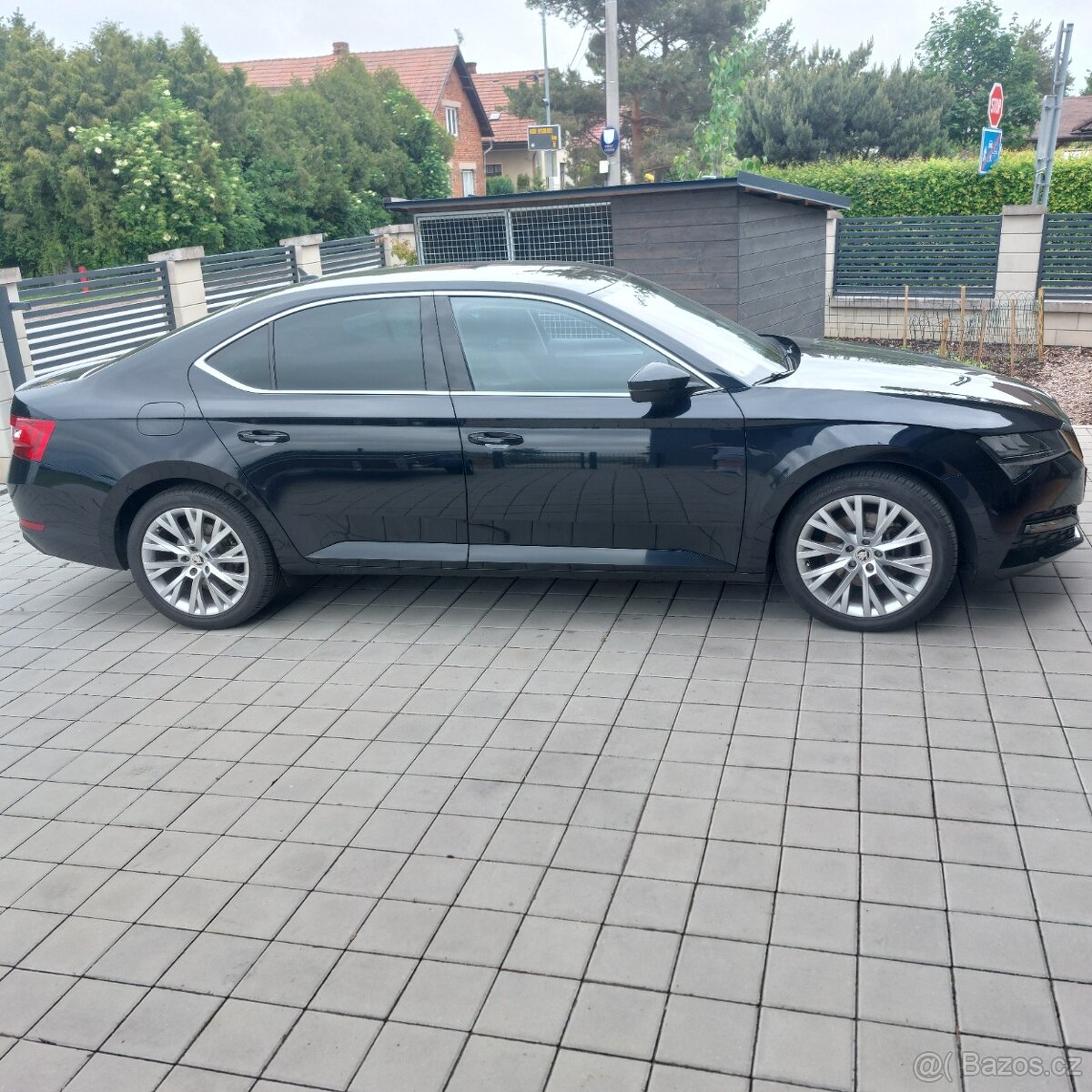 Škoda Superb 3-2.0Tdi-110kw-115.000km