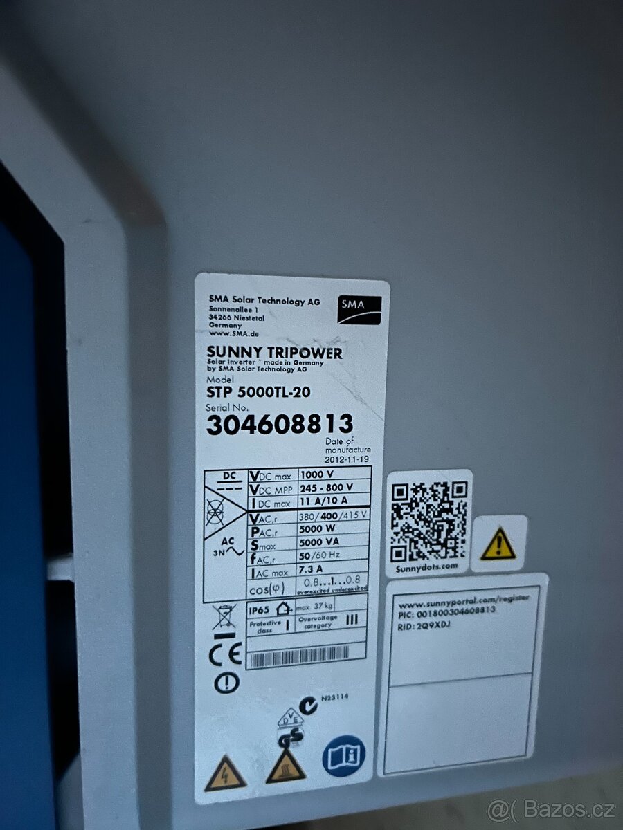 Fotovoltaické panely a střídač