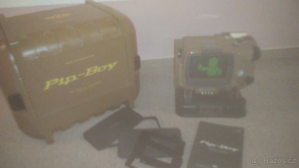 PIP-BOY 3000 Mk IV