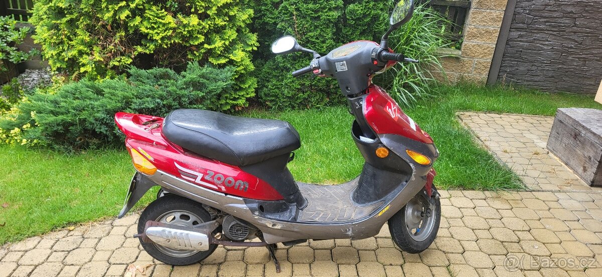 Skútr Kentoya Zoom 4T